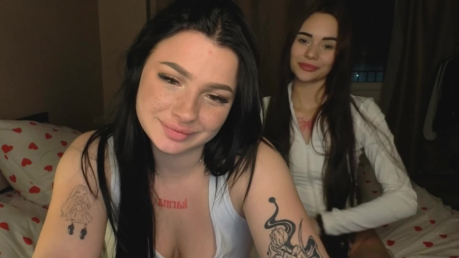 LisaAndDenis Cam Model Chat October 8, 2025