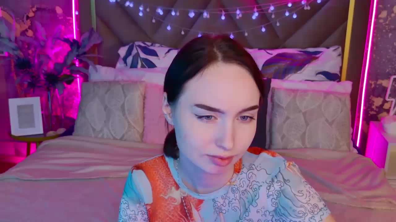 MonikaCarter Cam Model Chat October 8, 2025