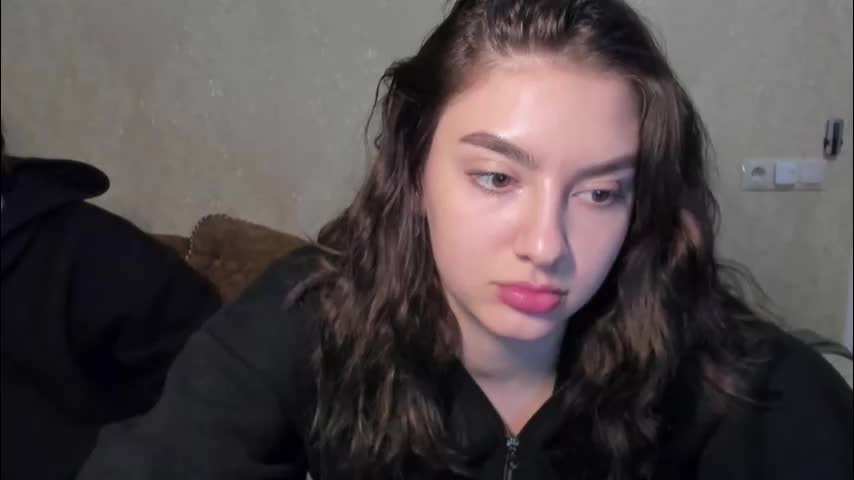 muuur_fam Cam Model Chat October 8, 2025