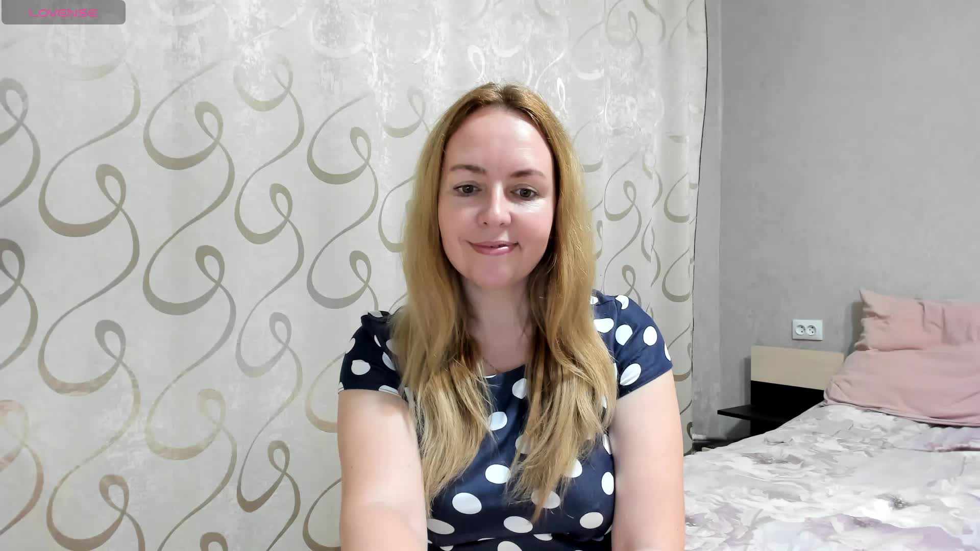 INESSASEXY1 Cam Model Chat October 8, 2025