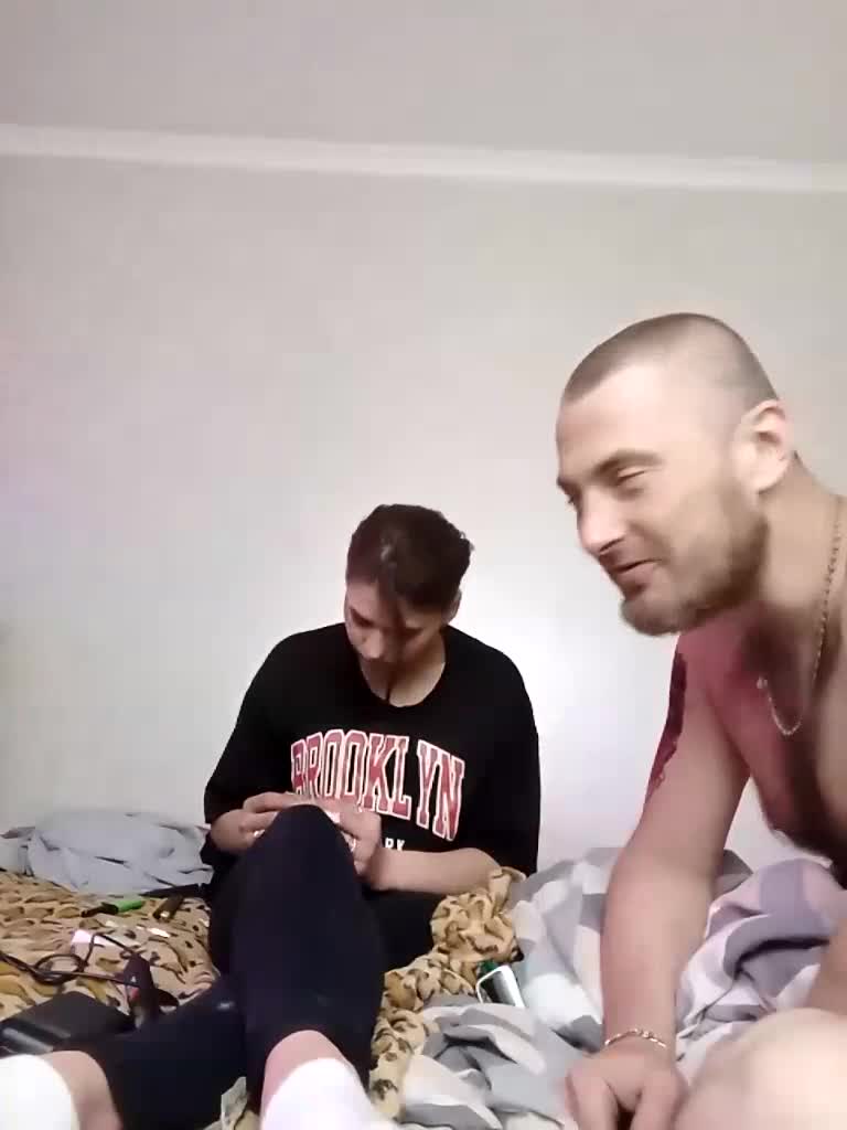 AnnaArtem Cam Model Chat October 8, 2025