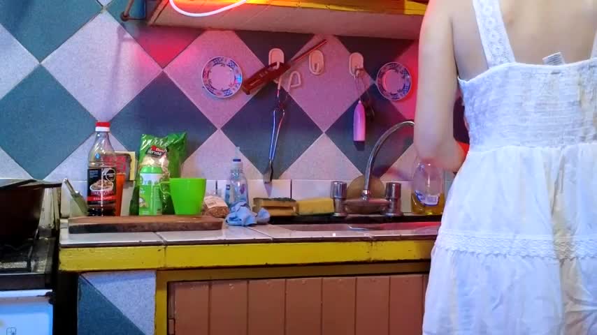 Jony_Marta Cam Model Chat October 8, 2025