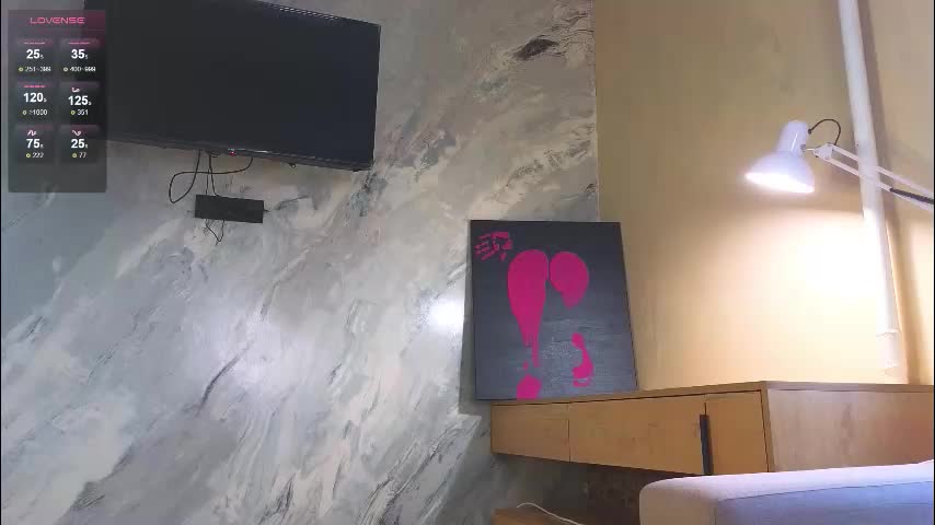 miss_bubbles Cam Model Chat October 8, 2025