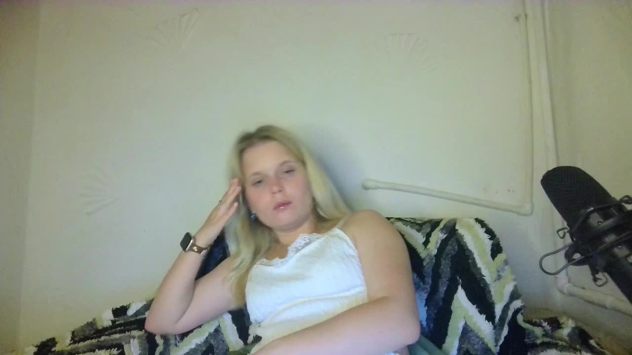 Pionchick Cam Model Chat October 8, 2025