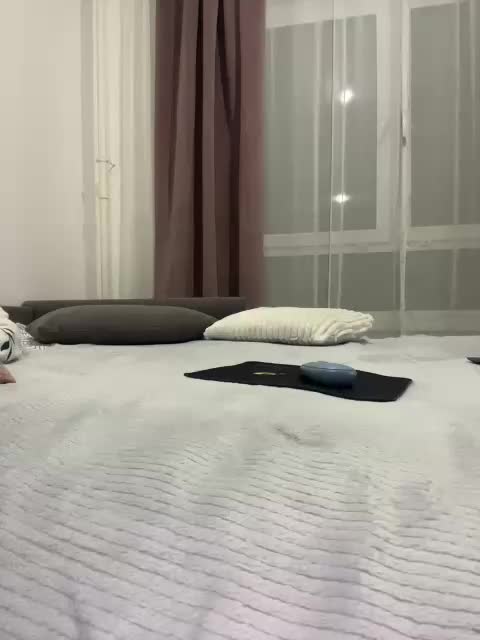 RussAss Cam Model Chat October 8, 2025