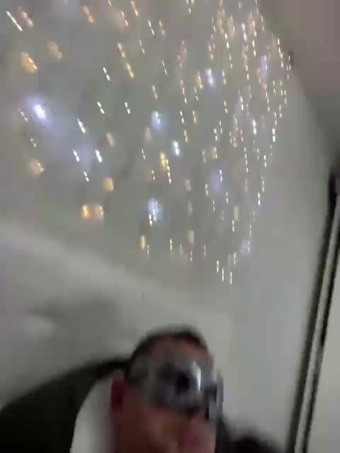 Oyster-lemon Cam Model Chat October 8, 2025