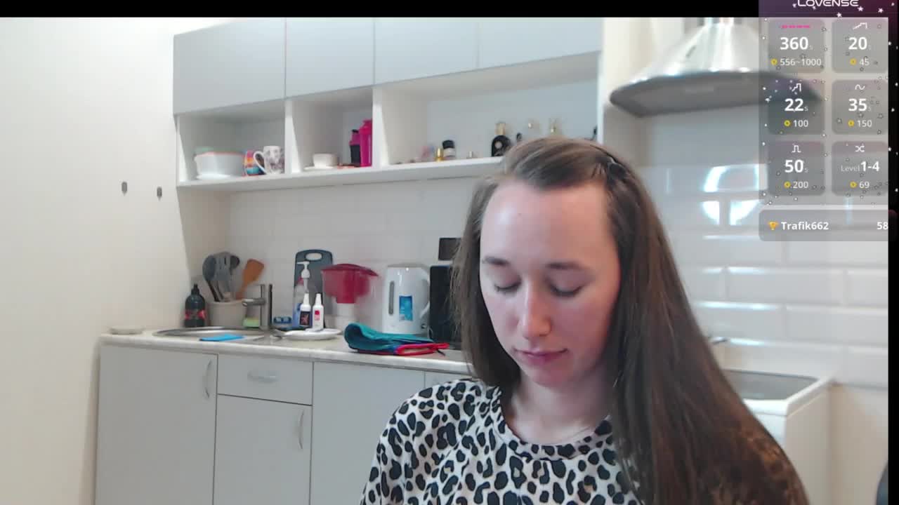 --MODEL--1 Cam Model Chat October 8, 2025