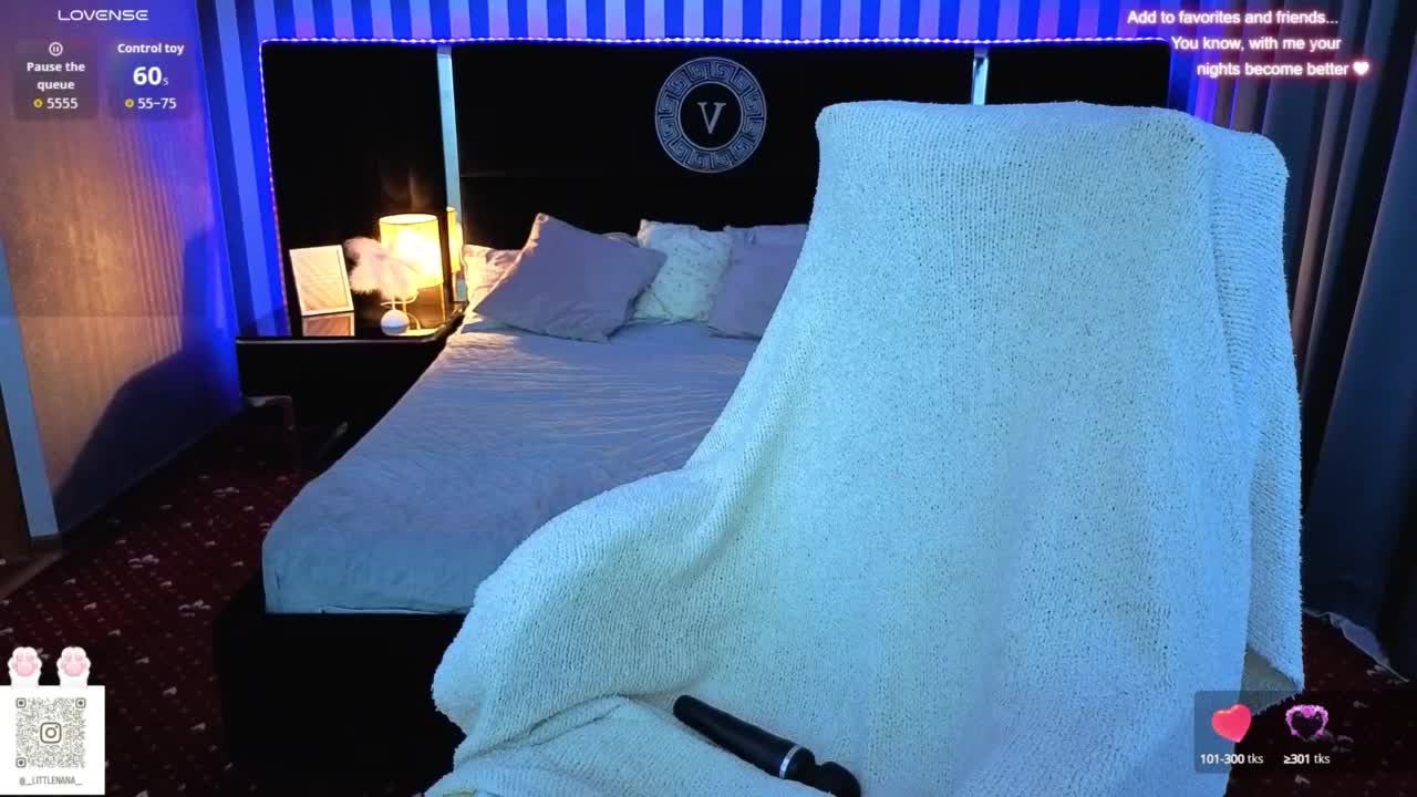 ClumsyNana Cam Model Chat October 8, 2025