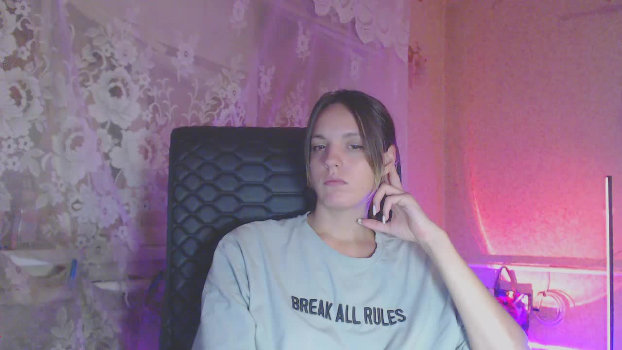 Babymuro4ka Cam Model Chat October 8, 2025