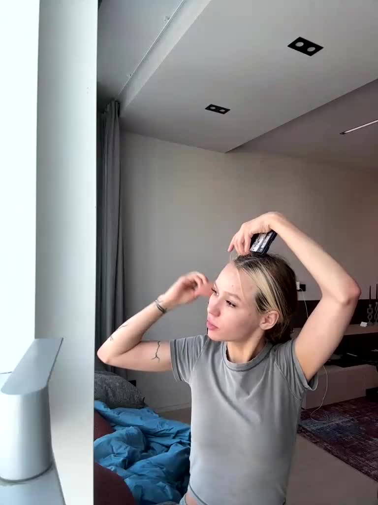 verdiiii Cam Model Chat October 8, 2025