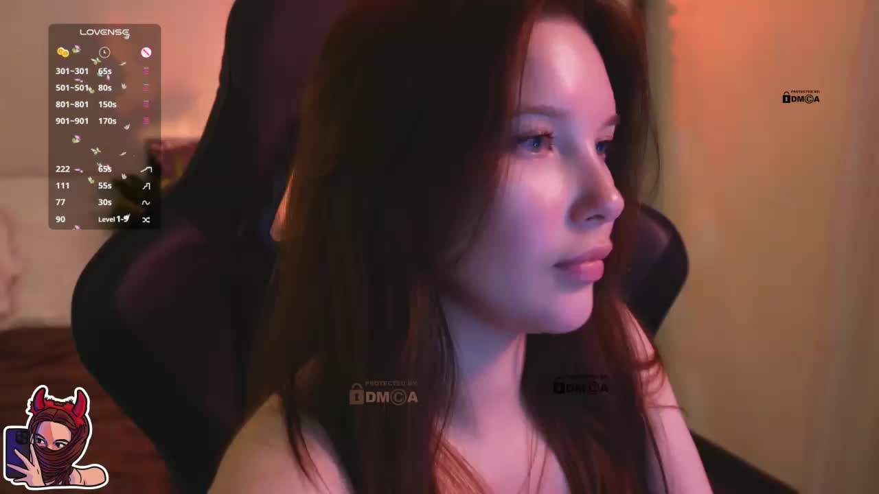 _Q_ Cam Model Chat October 8, 2025