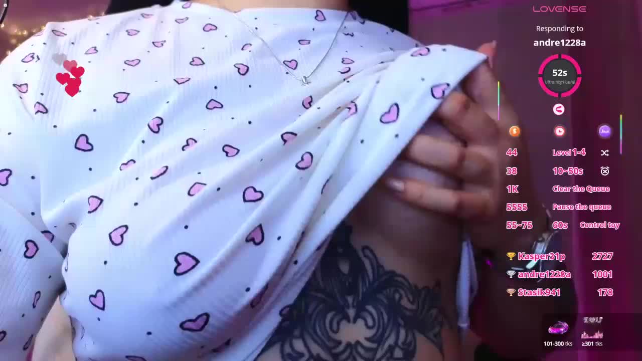 YURIEVNA13 Cam Model Chat October 8, 2025