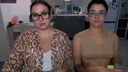 dreamteamgirls Cam Model Chat October 8, 2025