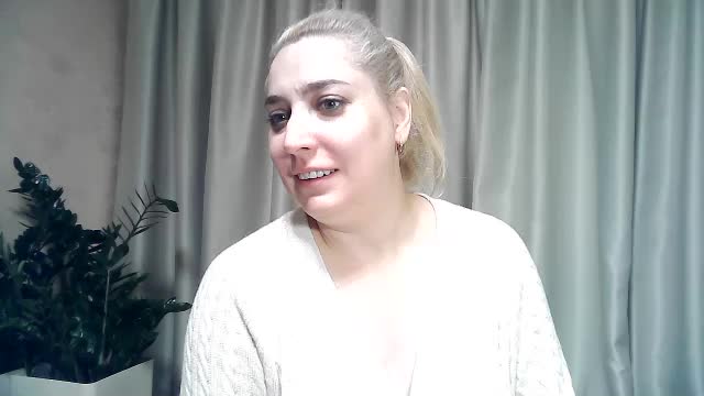 KickaIricka Cam Model Chat October 8, 2025