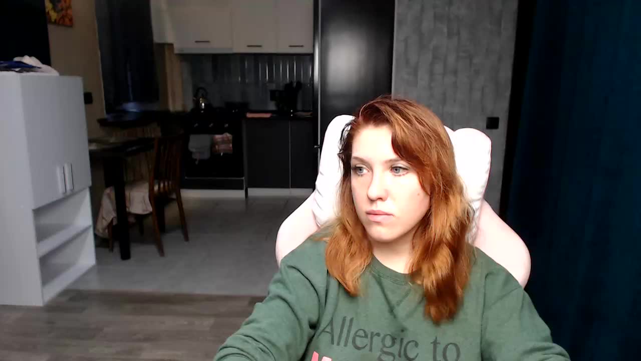 Regimasmile Cam Model Chat October 8, 2025