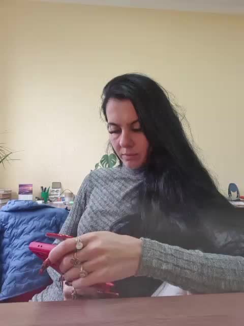 -France- Cam Model Chat October 8, 2025