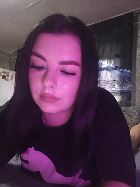 Nata17-1 Cam Model Chat October 8, 2025