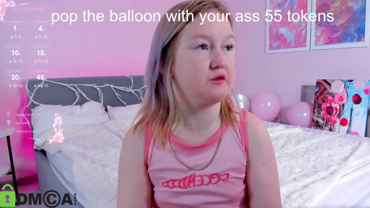 Sara-Moor Cam Model Chat October 8, 2025