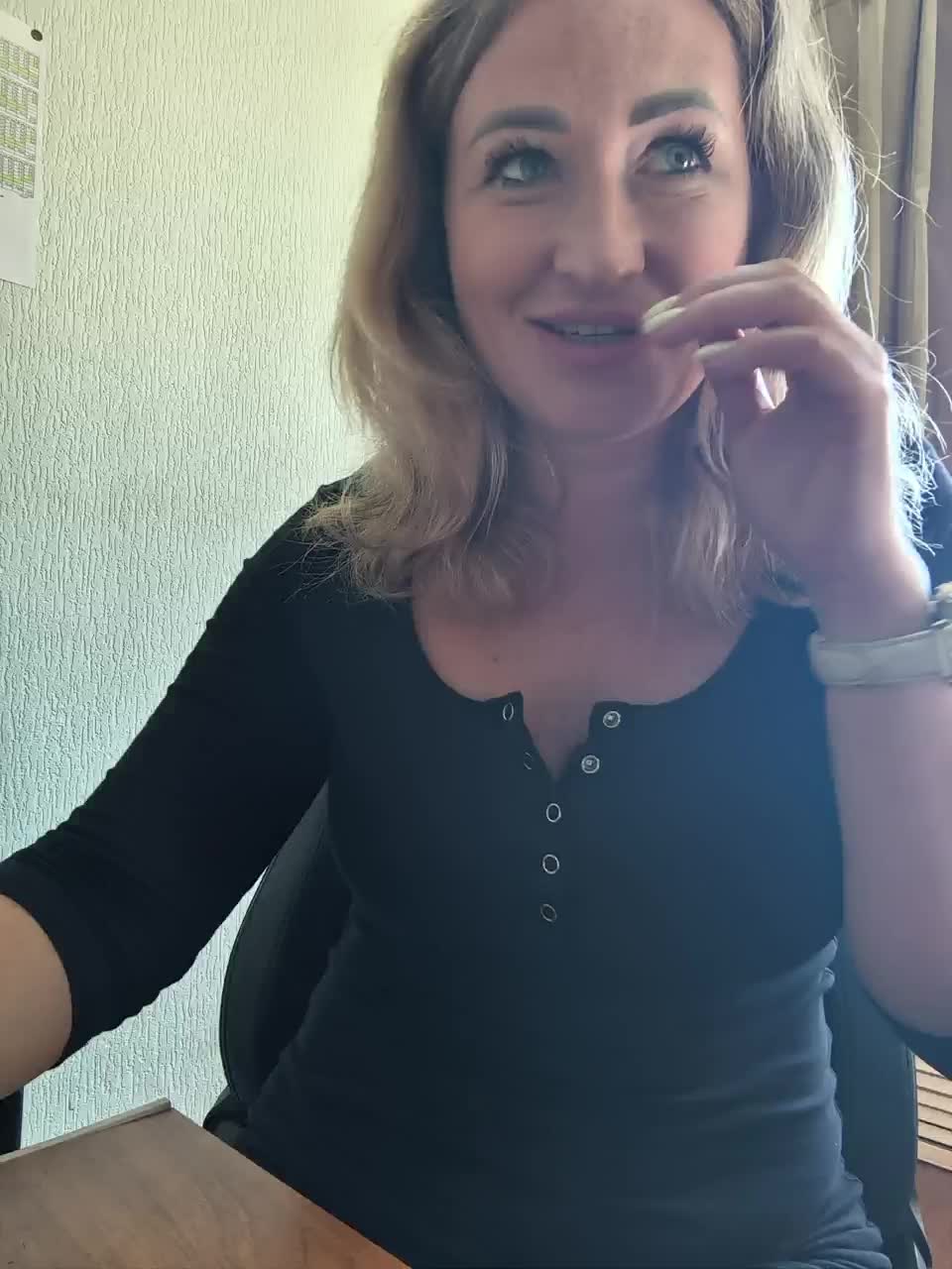 goddesssssss Cam Model Chat October 8, 2025