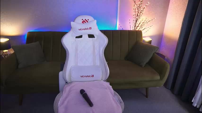 amivibe Cam Model Chat October 8, 2025