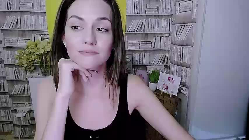 Lina_Star_S Cam Model Chat October 8, 2025