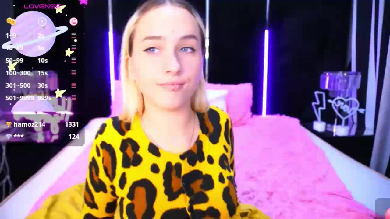 LilElfie Cam Model Chat October 8, 2025