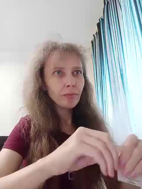 -Queen-Margo- Cam Model Chat October 8, 2025