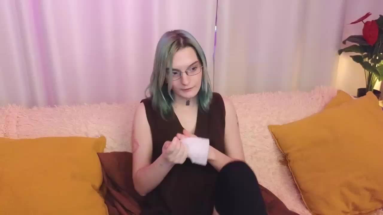 lika-haris Cam Model Chat October 8, 2025