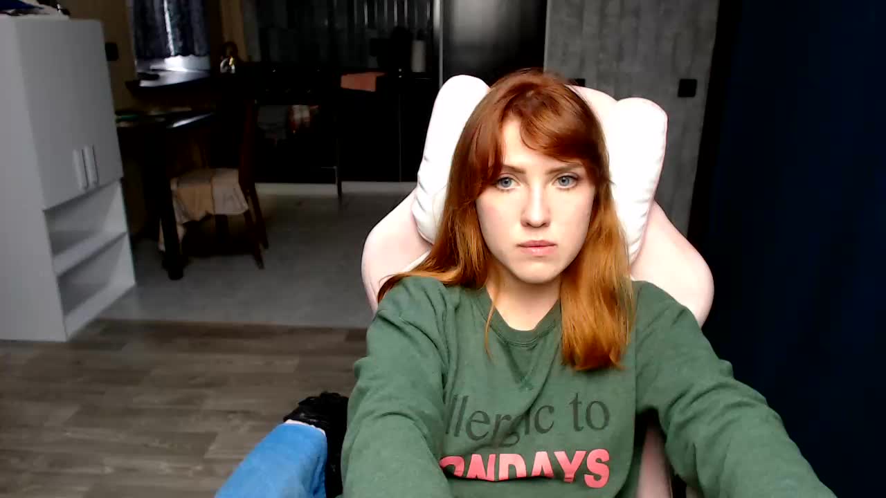 Regimasmile Cam Model Chat October 8, 2025