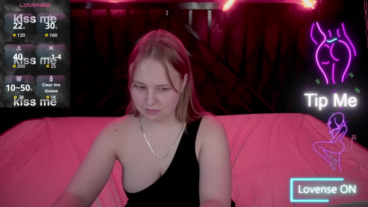 CrystallPaws Cam Model Chat October 8, 2025