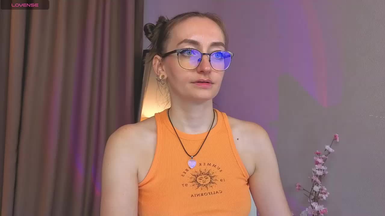 ShiroHeby Cam Model Chat October 8, 2025