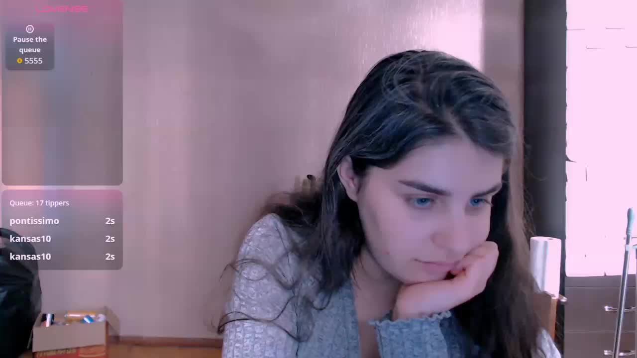 Roselina Cam Model Chat October 8, 2025