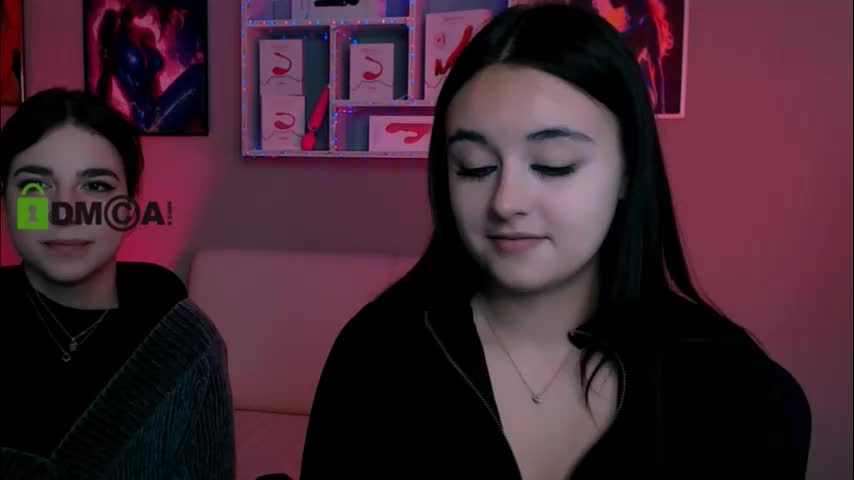 justcamila_ Cam Model Chat October 8, 2025