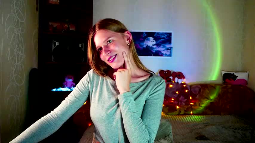 Luntryy Cam Model Chat October 8, 2025