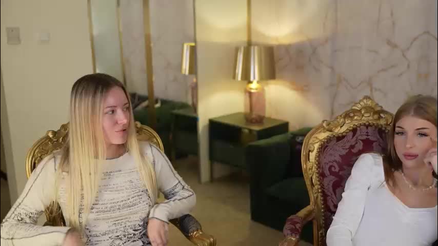 bright_diamonds_054 Cam Model Chat October 8, 2025