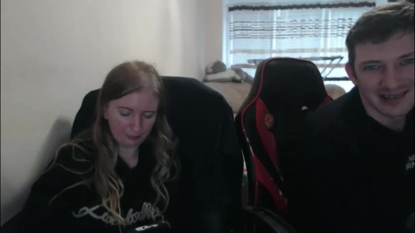 jenisandpeter Cam Model Chat October 8, 2025