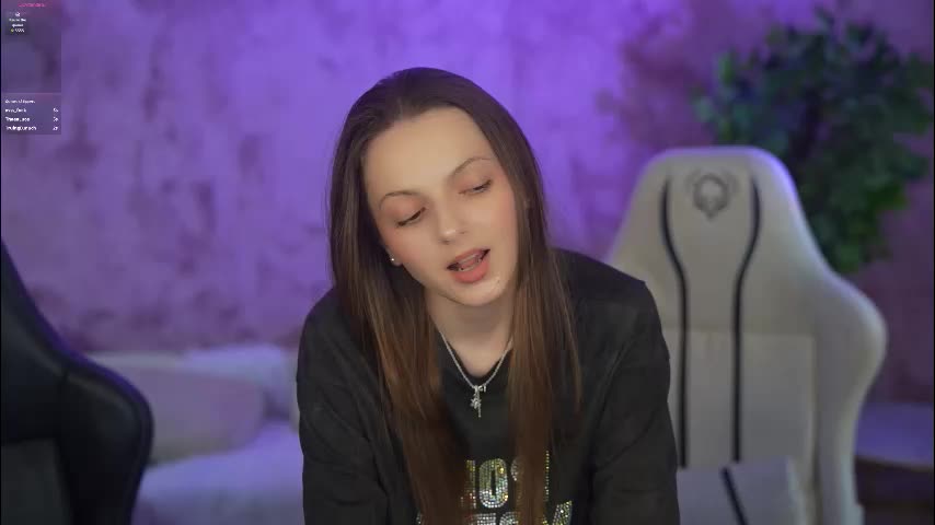 kira0541 Cam Model Chat October 8, 2025