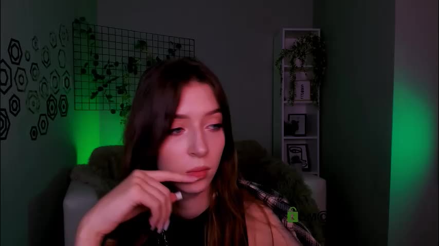 kristylovee Cam Model Chat October 8, 2025