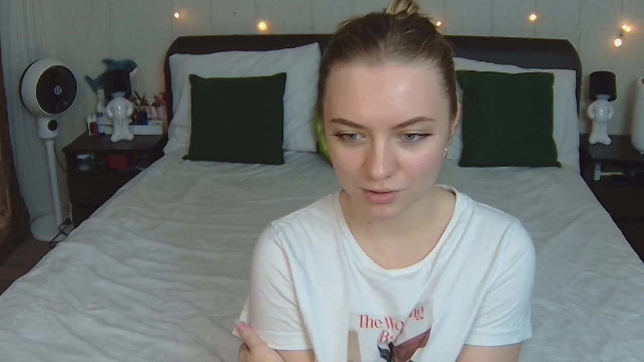 LinkaMalinka Cam Model Chat October 8, 2025