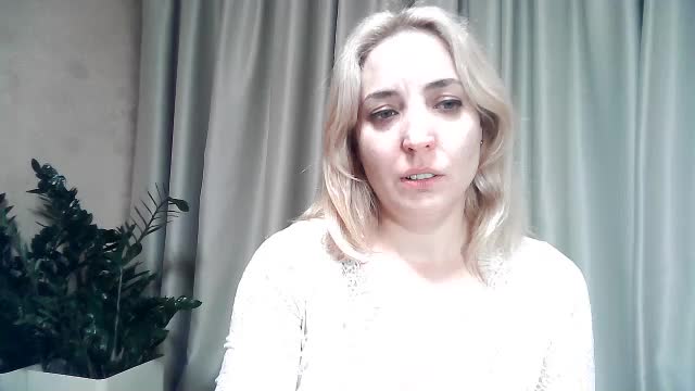 mariska-kiska Cam Model Chat October 8, 2025