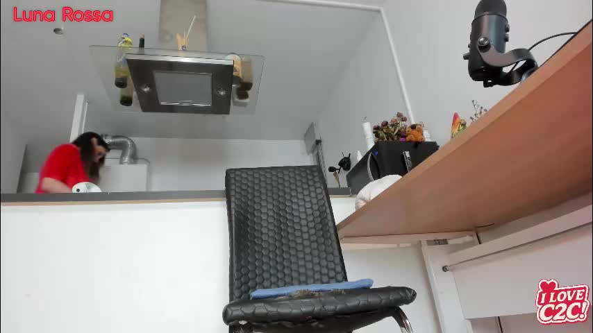 lunarossacam Cam Model Chat October 8, 2025