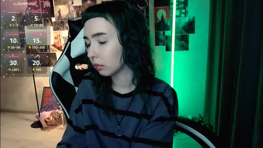 julscinamon Cam Model Chat October 8, 2025