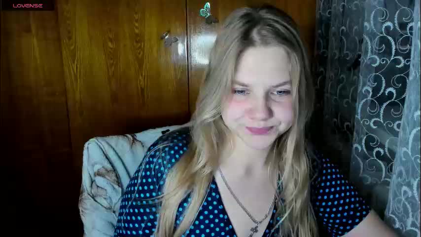 emmafrizea Cam Model Chat October 8, 2025