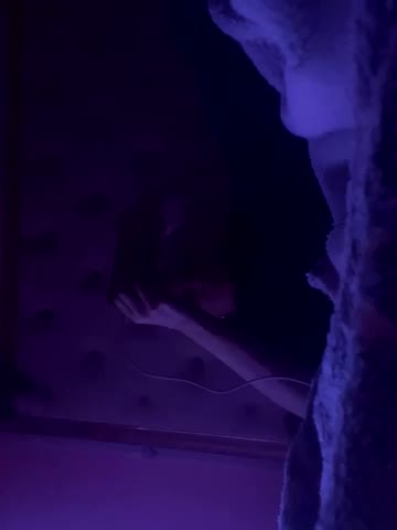 Flossy_Vettie Cam Model Chat October 8, 2025