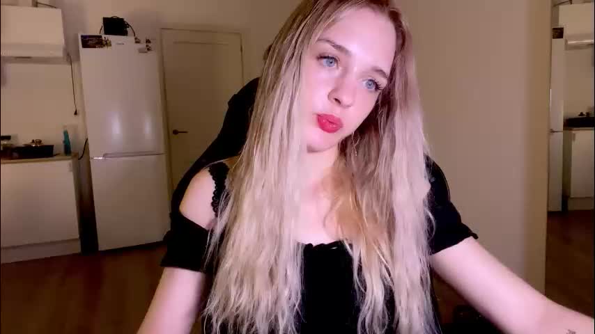 sailormoon666_ Cam Model Chat October 8, 2025
