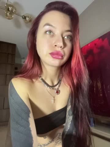 Lina69Femdom Cam Model Chat October 8, 2025