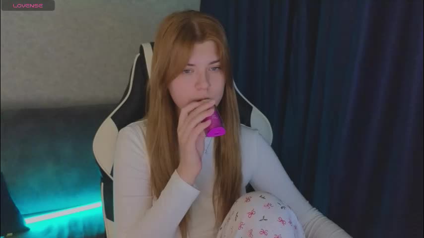 _kirieshka Cam Model Chat October 8, 2025