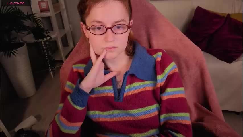 wow_luvng Cam Model Chat October 8, 2025