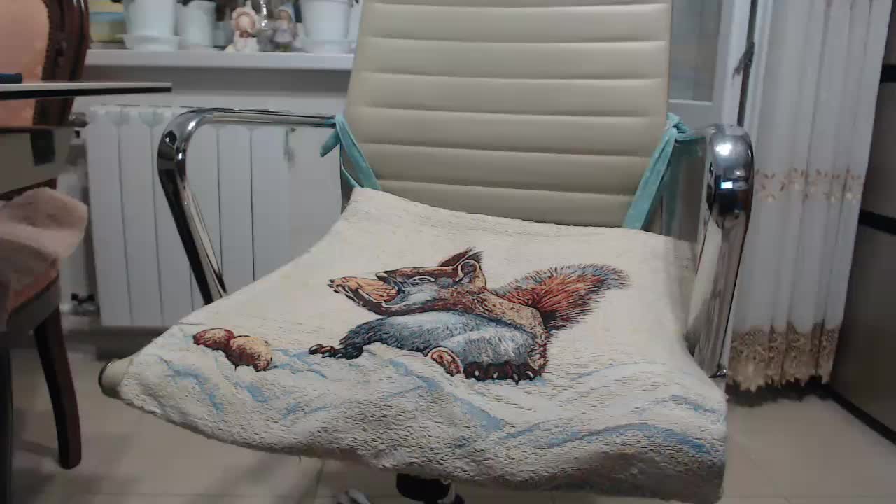 MonaMonako Cam Model Chat October 8, 2025