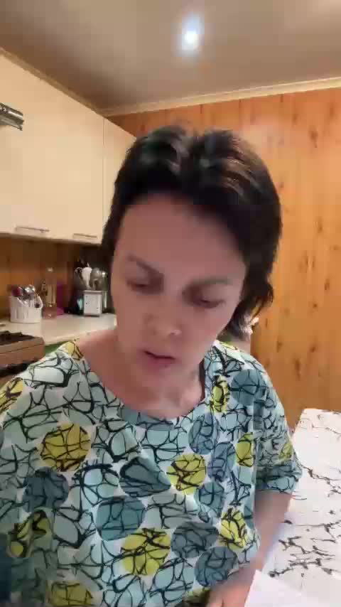 vik77777A Cam Model Chat October 8, 2025